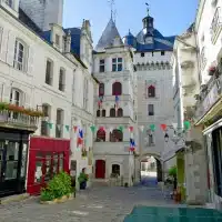 Camping proche de Loches en Indre-et-Loire.